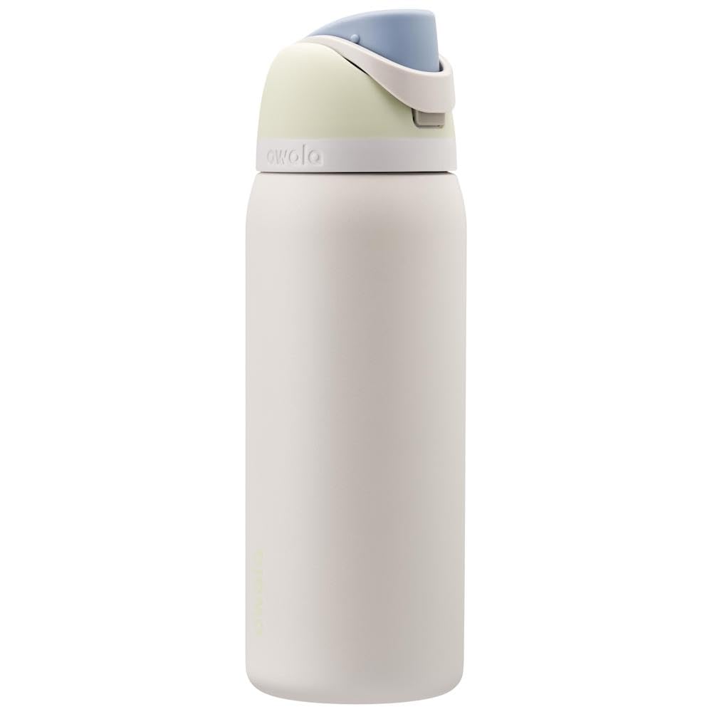 Owala FreeSip Insulated Stainless Steel Water Bottle with Straw, BPA-Free Sports Water Bottle, Great for Travel, 24 Oz, Very, Very Dark | Insulated, with Straw, for Sports, Travel, and School, BPA-Free