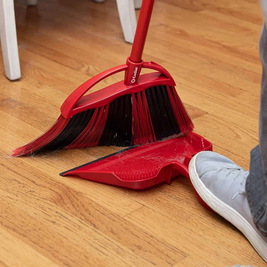 O-Cedar Sweep Broom with Step-On Dustpan | Remove 99% with One Sweep | Lightweight Quiet Cleaning Tool | Ideal for Pet Owners